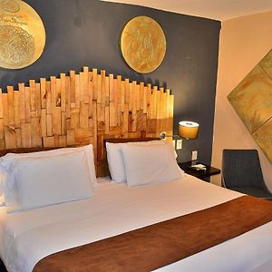 Hotel Mesones 49